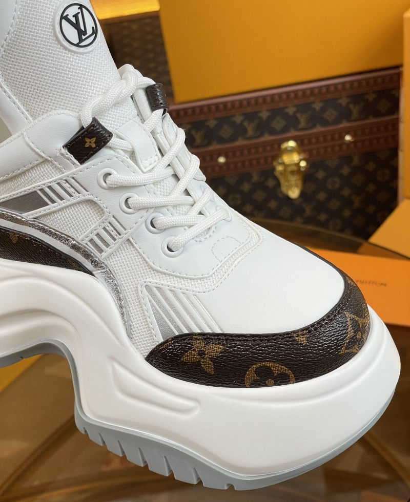 Louis Vuitton Sneakers